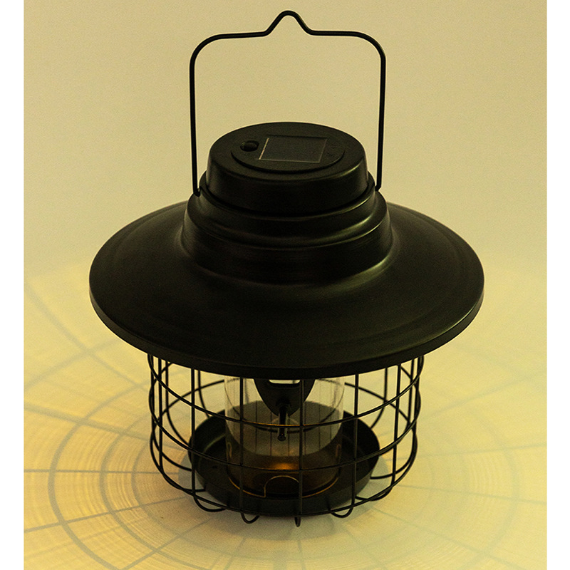 Affordable Squirrel-Proof Feeders Easy-to-Install Solar Feeder OEM&ODM